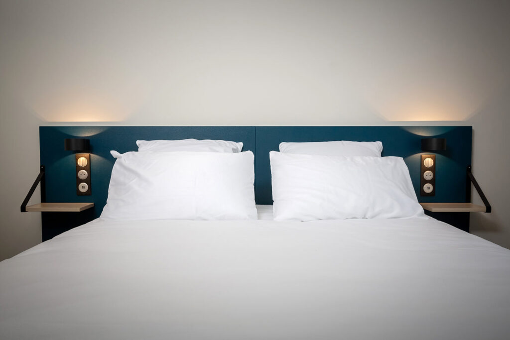 suite room hotel paris saint ouen sur seine pres de paris